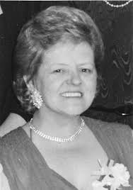 Tutties new owners > In June, 2004, Carol and Alan Shand became mine hosts  of the refurbished Tutties Neuk, across the road from Gayfield. Carol is  pictured, centre, with members of