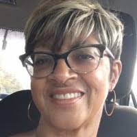 Diana Glass's Instagram, Twitter & Facebook