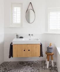 To be able to slip from your bedroom straight into a beautifully designed bathroom is a huge advantage. Small Bathroom Ideas Small Bathroom Decorating Ideas On A Budget