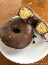 Copycat Baked Entenmann S Chocolate Dipped Cake Donuts Recette Gateaux Et Desserts Gateau Chocolat Recettes De Cuisine