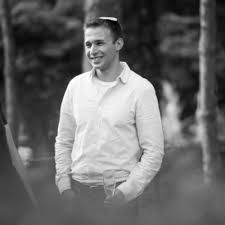 Walter Arevalo Ramirez, PhD. (@WalterArevaloR1)