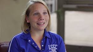 Danielle Breslin's Instagram, Twitter & Facebook