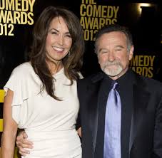 Sadly, on august 11, 2014, williams took his own life after losing a lifelong battle against. Robin Williams Witwe Wir Lebten Einen Albtraum Welt