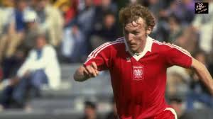 Zbigniew boniek former footballer from poland attacking midfield last club: Zbigniew Boniek Top 10 Goli Youtube