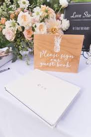 Wedding Welcome Table With Guest Book Sign Floral Arrangement Wedding Welcome Table Wedding Arrangements Wedding Planning Inspiration