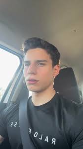 Videos de Axel Martinez (@axelmguerra) con “sonido original