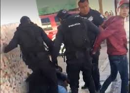 See more of san juan noticias on facebook. En Video Denuncian Abuso De Policias En San Juan Del Rio Noticias De Queretaro Queretaro 24 7