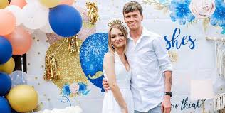 Zoe laverne is a social media sensation, particularly popular as a musical.ly (tiktok) star. How Long Have Dawson Day And Zoe Laverne Been Dating Exclusive