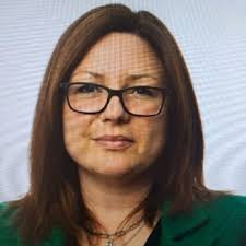 After nearly 14 years, 2 offices, 8 desks (this was pre hot-desking!) and 6  job titles, I am leaving Federated Hermes at the end of May. While I have  been incredibly fortunate