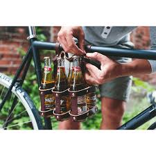 Ein Fahrrad Sechs Bierflaschen Und Der Gepacktrager Ist Schon Voll Na Und Hier Hast Du Einen Lederhalter Furs Sixpack Den Du Vorn Bierflaschen Fahrrad Bier