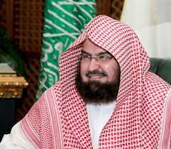 خلال العشرين الأول من شهر رمضان المبارك سيؤم المصلين في الخمس ركعات الأول من الليلة الأولى من شهر رمضان المبارك الشيخ الدكتور سعود بن إبراهيم الشريم، ثم يؤم المصلين بقية الصلاة. Ø¨ØªÙˆØ¬ÙŠÙ‡ Ù…Ù† Ø§Ù„Ø³Ø¯ÙŠØ³ Ø¥Ø¹ÙØ§Ø¡ Ù…Ø¯ÙŠØ± Ø¥Ø¯Ø§Ø±Ø© Ø´Ø¤ÙˆÙ† Ø§Ù„Ø£Ø¦Ù…Ø© ÙˆØ§Ù„Ù…Ø¤Ø°Ù†ÙŠÙ† Ø¨Ø§Ù„Ù…Ø³Ø¬Ø¯ Ø§Ù„Ù†Ø¨ÙˆÙŠ ÙˆÙˆÙƒÙŠÙ„ Ø§Ù„Ø¥Ø¯Ø§Ø±Ø© Ù…Ù† Ù…Ù†ØµØ¨ÙŠÙ‡Ù…Ø§
