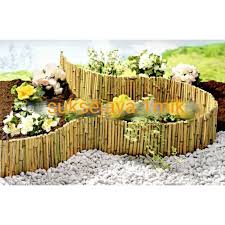 Kali ini kami akan membantu anda membuat kreasi pagar bambu untuk kebun anda menjadi indah. Pagar Bambu Mini Buat Hiasan Taman Dan Dekorasi Bahan Bambu Shopee Indonesia