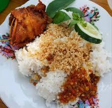 Semenjak beliau meninggal toko ini food court in madiun jawa timur. Nasi Bebek Cuma 16k Wahh Streetfoodmadiun Facebook
