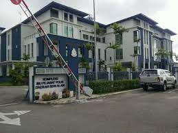 Balai polis desa cemerlang polis diraja malaysia sri alam, johor. Seri Alam Police Station Johor 60 7 386 4222