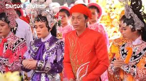 Tính đến 5 giờ chiều ngày 3/6, khi tìm theo cả hai tên thì đều ra cùng một địa chỉ là đường số 5, quận 9, thành phố hồ chí minh. Toan Cáº£nh Lá»… Giá»— Tá»• á»Ÿ Ä'á»n Thá» Tá»• Cá»§a Hoai Linh Thoáº¡i Má»¹ Nam ThÆ° Trong Ä'oan RÆ°á»›c Kiá»‡u Youtube