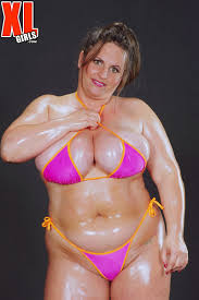 Gina Marie La Montana - Free pics, galleries & more at Babepedia