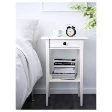 Slik så de ut før jeg pusset, grunne og malte de i fargen hvit lin. Https Www Ikea Com No No P Hemnes Nattbord Hvit Beis 20200456 Ikea