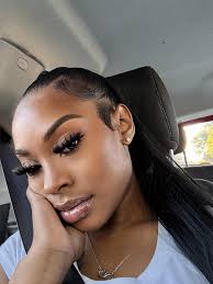 Can I get some mommy friends?