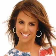 Diana Nagy's Instagram, Twitter & Facebook