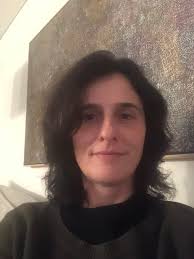 Hello from France 🇫🇷💛** My name is Stéphanie. I'm a French traveler,  writer and cultural explorer. For the next 3 weeks, I'll be traveling solo  in Croatia — not as a tourist,