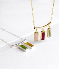 Personalized Modern Mother S Necklace With Kids Etsy Birthstone Bar Necklace Mothers Necklace Bar Necklace