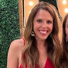 Callie Collins's Instagram, Twitter & Facebook