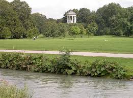 Nacktbaden An Der Schonfeldwiese Im Englischen Garten In Munchen Fkk In Bayern