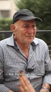 "ما بحياتي سرقت... اشتغلت من السبعة للعشرة حتى عمّر بيتي بمرجعيون... الأرض  عزيزة... بدي إرجع ع بيتي..., ما بحياتي اعتزت حدا...", هيدا عمّو أكرم، بركة  من بركات @stouhbeirut, "I’ve never stolen in my ...