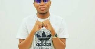 There is no doubt that master kg is a reckoning force this season as he brings out another club banger which he titles tshinada. Download Mp3 Master Kg Tshinada Jamsbase