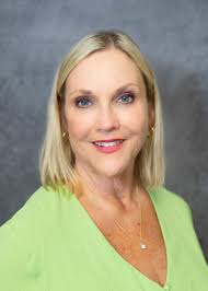 Susan Yarrow Selected as Hattiesburg Clinic's Employee of the Second  Quarter