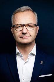 Nie szczędzi także komentarzy w sieci. Vorstand Boryszew