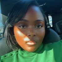 40+ "Donna Esq." profiles