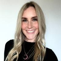 Amanda Furr's Instagram, Twitter & Facebook