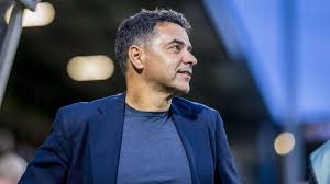 Posible alineación del Ajax: Míchel cambia el equipo en cada línea