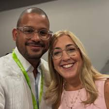 Wow, no se sentía real hasta hoy! Thanks to the National Puerto Rican  Chamber of Commerce for this honor. En Puerto Rico 🇵🇷 hay fuerza y maña  para hacer cosas grandes. Nuestra