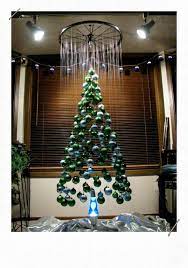 Vers la fin de chaque année, les familles peuvent choisir entre l'achat d'un sapin naturel ou d'un artificiel. 7 Sapins De Noel Diy Originaux Misszastyle Blog Deco