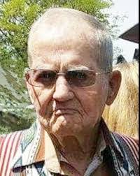 Stacy Specht's Instagram, Twitter & Facebook