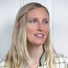 Juliana Mccarthy's Instagram, Twitter & Facebook