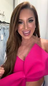 Chelsea Barron's Instagram, Twitter & Facebook