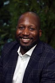 Christopher Mattison's Instagram, Twitter & Facebook