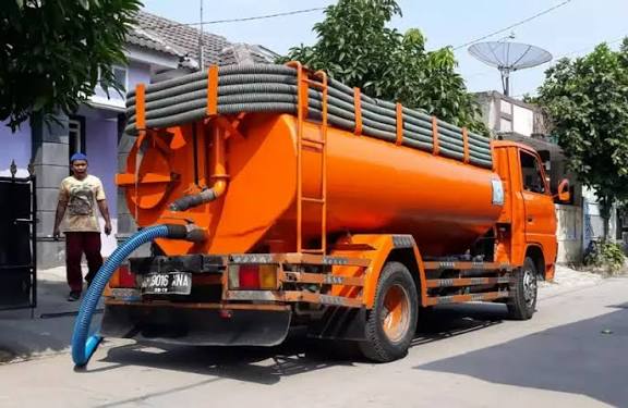 Teknisi Sedot WC Profesional