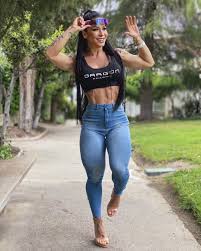 Patrícia da malha nua - blog.efectivosi.com.ar