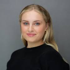 I am so excited to be joining the WarnerMedia team this semester as the  Cartoon Network Program Acquisitions intern! An internship with WarnerMedia  has been a huge goal of mine for the