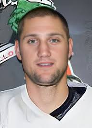 Player photos for the 2000-01 Winnipeg Saints at hockeydb.com