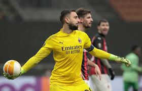 Gianluigi donnarumma's contract renewal will certainly be one of the priorities for ac milan in the according to the milanese paper, raiola wants a salary of about 10 million euros per season, which is. Psg Mercato Keylor Navas Form Forces Paris Sg To Withdraw From Donnarumma Sweepstakes Psg Talk