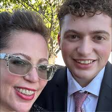 Who can provide interior design services in the Huntington area?