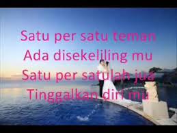 Dato' sri siti nurhaliza bicara manis menghiris kalbu / kesilapanku keegoanmu. Siti Nurhaliza Bicara Manis Menghiris Video Lagu Jiwang