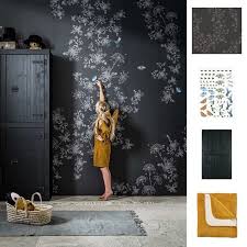 donker behang met wilde bloemen in de kinderkamer donker behang behang slaapkamer behang