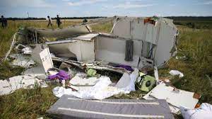 298 menschen waren an bord von flug mh17, der über der ukraine abstürzte. Australien Beweise An Mh17 Absturzstelle Manipuliert Politik