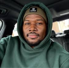 انخفاض منسوب مياه نهر النيل بالقاهرة وظهور اليابسة في بعض المناطق يثير  مخاوف من جفاف قادم